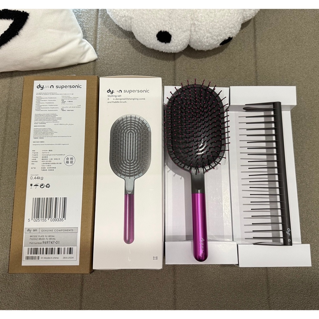 หวีนวดเบาะลม dyson ป้องกันไฟฟ้าสถิตย์ + หวีฟันกว้าง