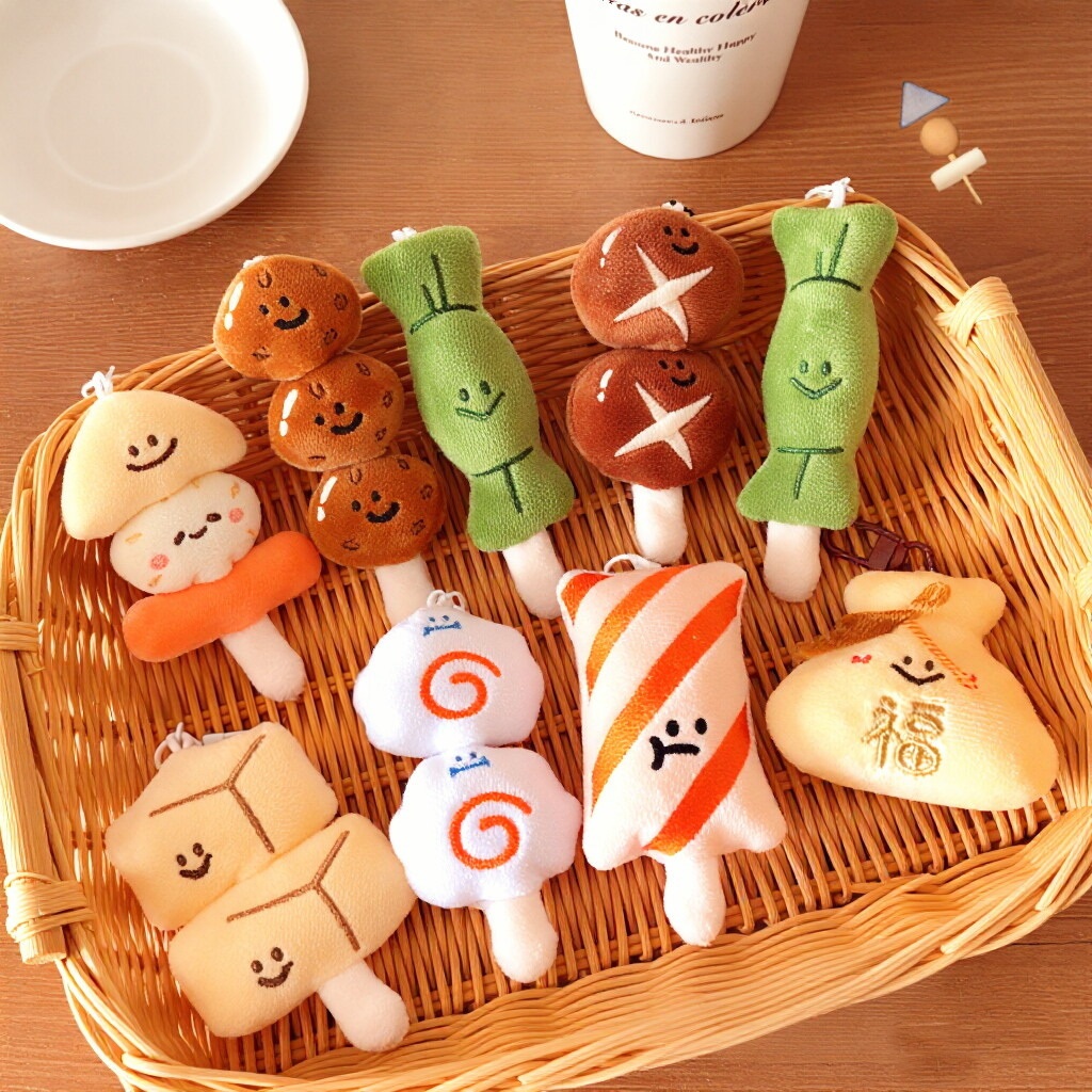 บวก ตุ๊กตาจําลองอาหารจี้หม้อร้อนอาหารแหวนที่สําคัญชายหญิงกระเป๋านักเรียนเครื่องประดับเด็กตุ๊กตาเครื่องประดับโปรโมชั่นของขวัญเล็กๆ