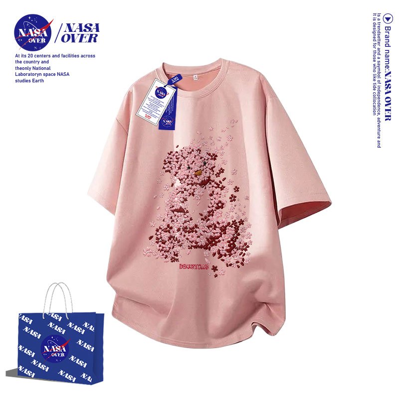 【จัดส่งจากกรุงเทพฯ】 NASA เสื้อผ้าฤดูร้อน oversize สีดำ เสื้อแขนสั้น สดใส สไตล์ลำลอง ลายดอกซากุระสีชมพู ใส่สบาย ระบายอากาศ ยูนิเซ็กส์ YG4499 ราคา ถูกที่สุด ดีลบีเคเค แกลเลอรีภาพที่ 5
