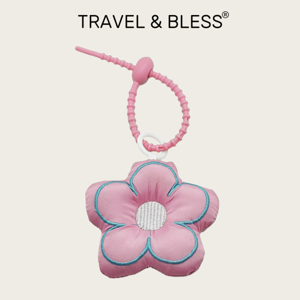 เครื่องประดับดอกไม้สีชมพูสำหรับกระเป๋าถือ