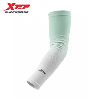 【xtep】Ice sleeves | ปลอกแขนกันแดดระบายอากาศสำหรับเล่นกีฬากลางแจ้งสำหรับผู้ชายและผู้หญิง（fans）