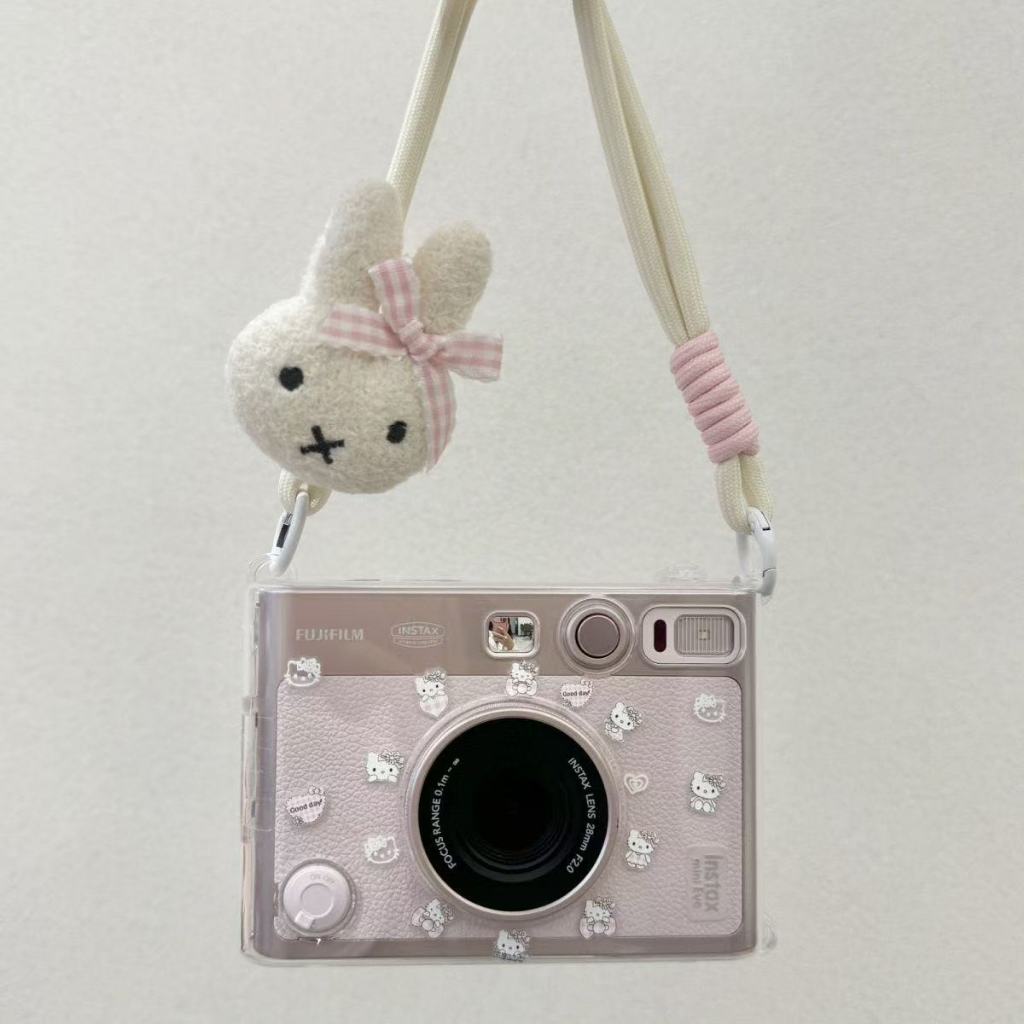 น่ารัก Miffy กล้องป้องกันกรณีฝาครอบเลนส์สําหรับ Fujifilm Instax Mini Evo พร้อมสายคล้อง + สติกเกอร์อุปกรณ์เสริมกล้อง ราคา ถูกที่สุด ดีลบีเคเค แกลเลอรีภาพที่ 5