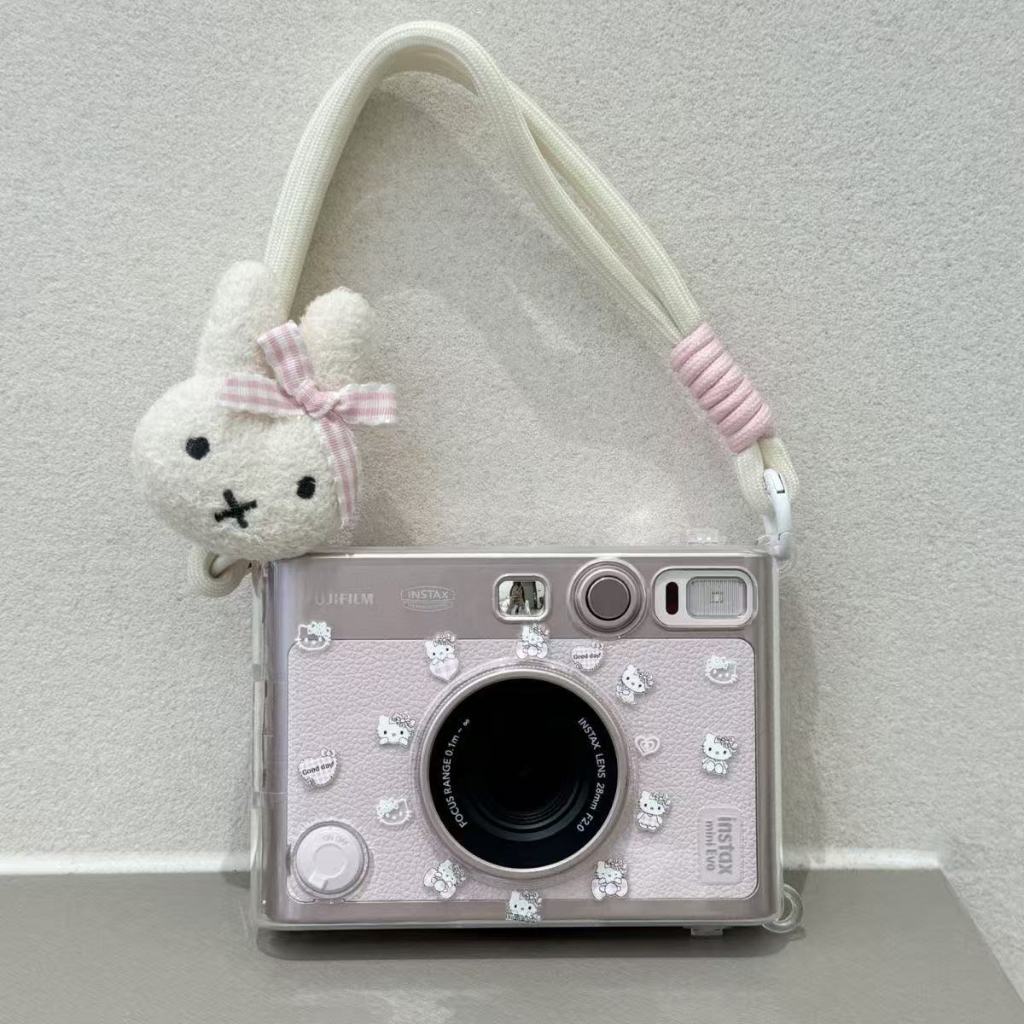 น่ารัก Miffy กล้องป้องกันกรณีฝาครอบเลนส์สําหรับ Fujifilm Instax Mini Evo พร้อมสายคล้อง + สติกเกอร์อุปกรณ์เสริมกล้อง ราคา ถูกที่สุด ดีลบีเคเค แกลเลอรีภาพที่ 2
