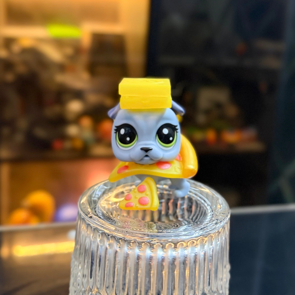 LPS สุนัขสัตว์เลี้ยงน้อยสุนัข lps พร้อมอุปกรณ์พิซซ่าสะสมหายากรุ่นพิเศษอะนิเมะสัตว์เลี้ยงพิเศษตัวเลขก