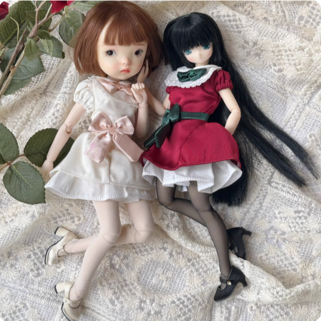 Blythe Small Cloth azone OB24 ob22 ชุดเดรสยาง สีขาวแดง