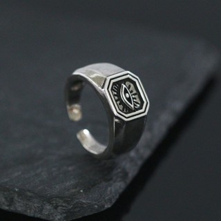 แหวนสไตล์ตาปีศาจย้อนยุค อินเทรนด์สำหรับผู้ชาย