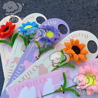 กระดาษรองช่อดอกไม้ เจาะรูหิ้ว กระดาษหนา การ์ดใส่ดอกไม้ DIY เป็นของขวัญ ให้แฟน คนสำคัญ 5PCS