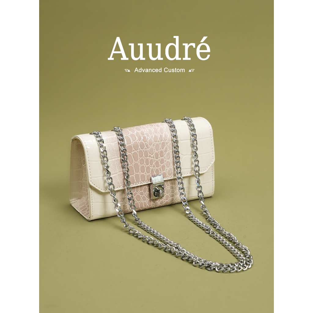 Auudre Niche Chain Shoulder Armpit กระเป๋าหิ้วไหล่ทรงเล็กสี่เหลี่ยม พกพาสะดวก
