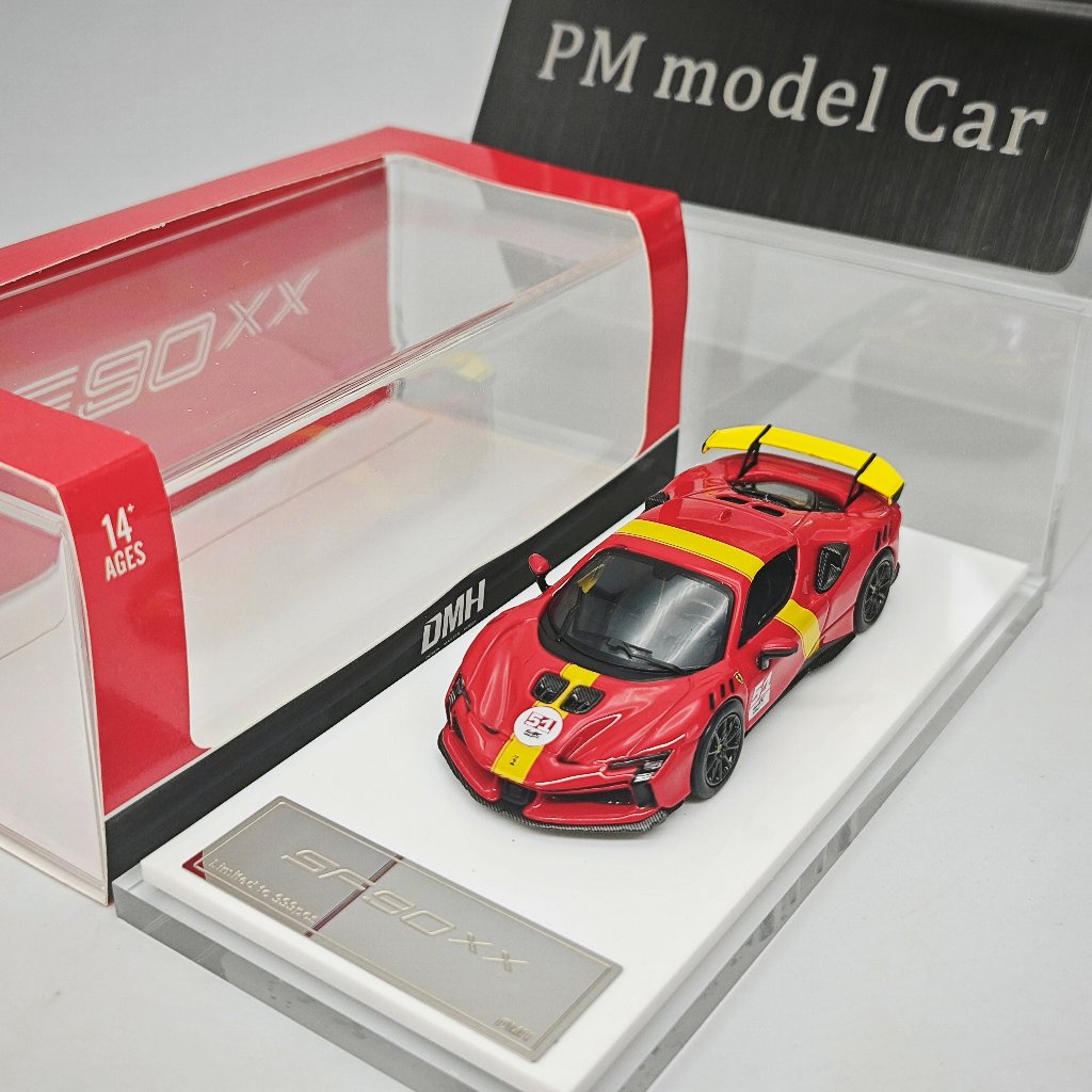 DMH 1:64 Ferrari Prancing Horse SF90 XX Spider Track Version โมเดลรถเหล็ก
