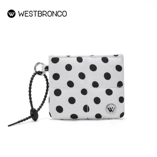WESTBRONCO ยิปโซ (Gypso) – พร้อมสายคล้องข้อมือ กระเป๋าสตางค์บุนุ่มลายควิลท์ แบบไม่มีซิป ที่ใส่บัตรพร้อมฝาปิดแม่เหล็ก และพวงกุญแจ น้ำหนักเบามากกกก เหมาะสำหรับใช้ในชีวิตประจำวัน