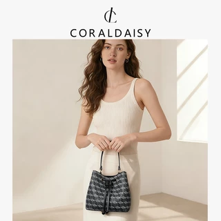 CORALDAISY สินค้าใหม่ปี 2026 กระเป๋าสะพายข้างทรงถัง กระเป๋าสะพายไหล่สายยาว ดีไซน์หรูหราด้วยเชือกรูด