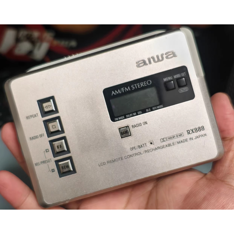 Aihua RX888 เครื่องวอล์คแมนเทป