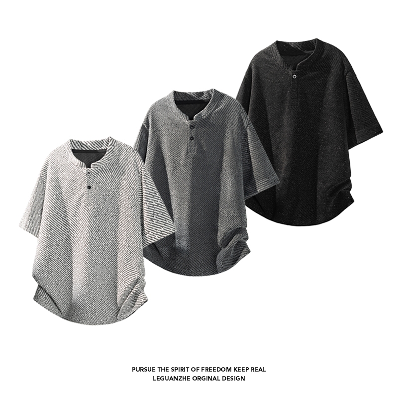 เสื้อ Henley แขนสั้นสำหรับผู้ชาย ทรงคลาสสิกอเมริกัน ลายทแยงครึ่งแขน ไซส์ใหญ่