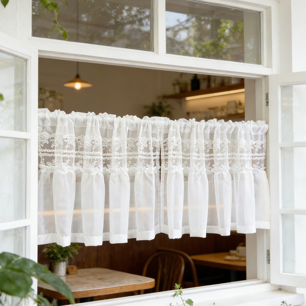 ดอกไม้สีขาวลูกไม้โรแมนติก Ruffles กับ Solid Sheer ผ้าม่านสั้นสําหรับ Cafe Kitchen Valance Victorian ผ้าม่าน Topper Rod กระเป๋า