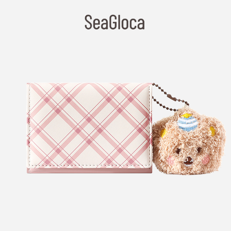 SeaGloca กระเป๋าสตางค์ลายสก๊อตน่ารักปุยหมี Charm ขนาดกะทัดรัดน้ําหนักเบาสําหรับผู้หญิงไม่มี 2058