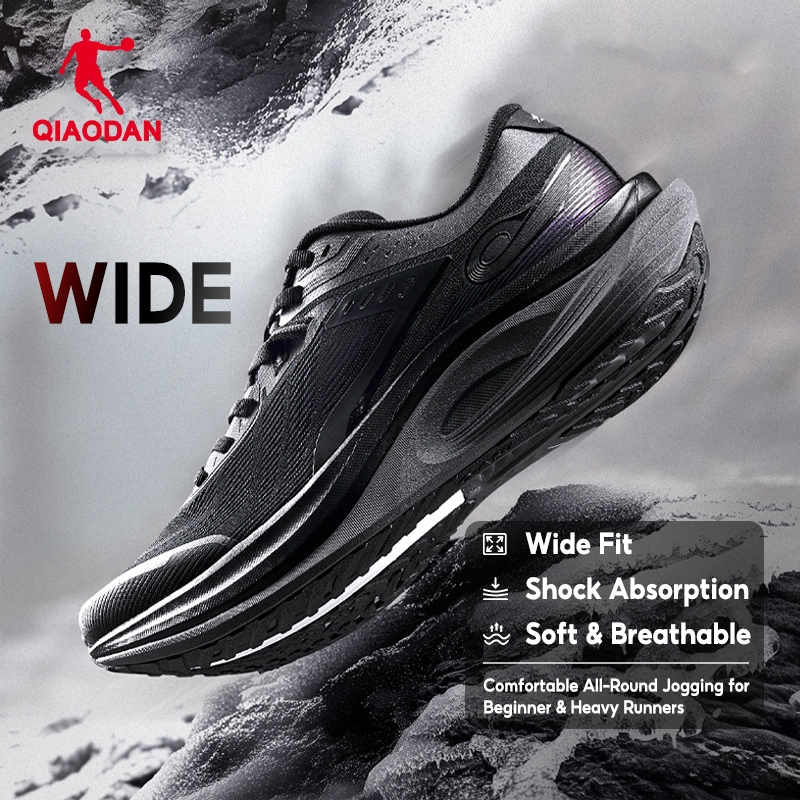 Qiaodan WIDE รองเท้าวิ่งผู้ชายกว้าง Fit Shock Absorption Soft Breathable Arch Support QDB023252292
