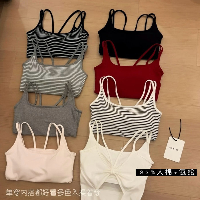มาพร้อมแผ่นรองหน้าอก Hollow Back Camisole ผู้หญิงฤดูร้อนบางด้านนอกด้านบน