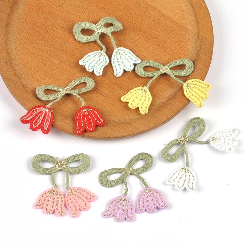 10 ชิ้น/ถุง 3.5x3.6 ซม.Multicolor น่ารัก Lily of the Valley โบว์ดอกไม้แพทช์สําหรับเสื้อผ้าปักเย็บ Ac