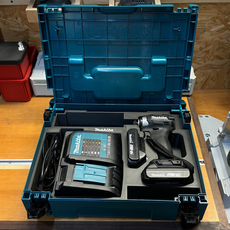 【กล่องซับในพิมพ์ 3D】เข้ากันได้กับกล่องเครื่องมือ Makita MAKPAC Type 1 จัดเก็บไขควง Makita DTD173 และ