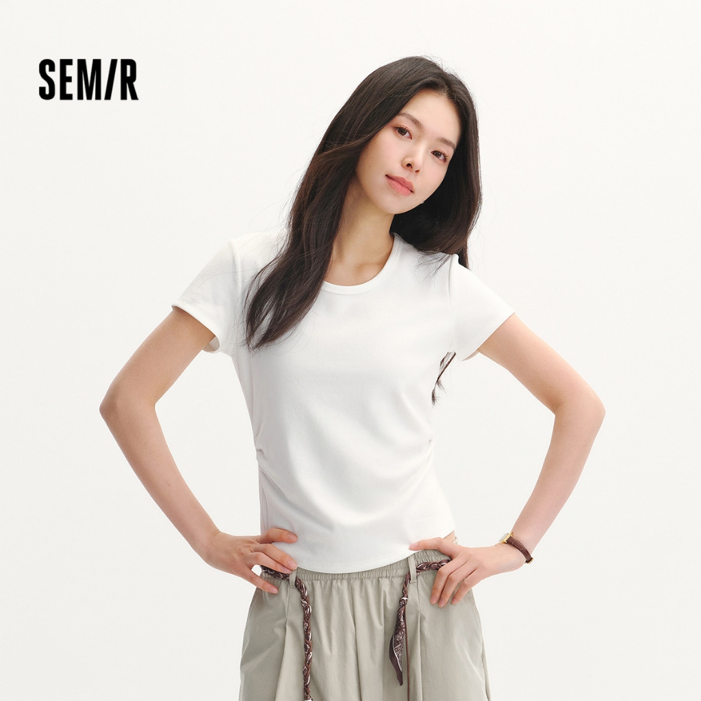 Semir 2026 สไตล์ฤดูร้อน แขนสั้นSlim Fit ตัดเย็บพิเศษดีไซน์ U-neck กับรายละเอียดรูเชดบนเสื้อยืด — صورة 5