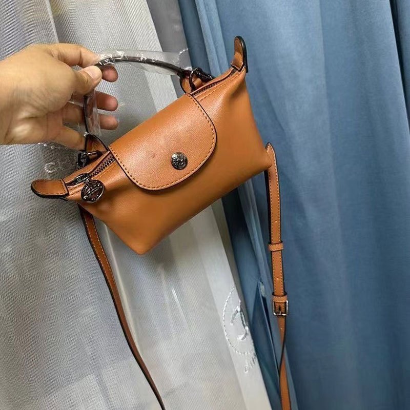 War Horse Womens Mini Shoulder Crossbody Bag Small Dumpling Bun