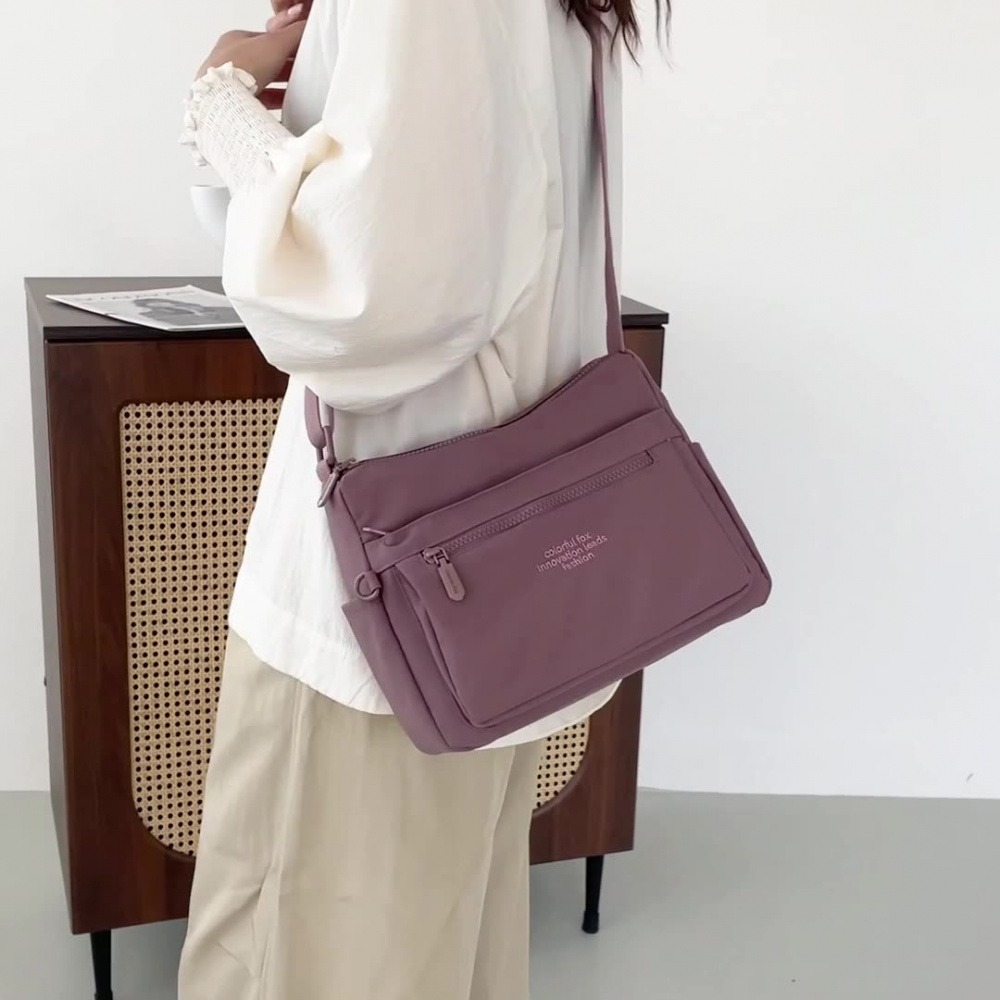 กระเป๋า crossbody สบายๆ ของผู้หญิง YULE กันน้ำไนล่อนหลายช่องที่แฟชั่นและหลากหลายการเดินทางป้องกันการขโมย