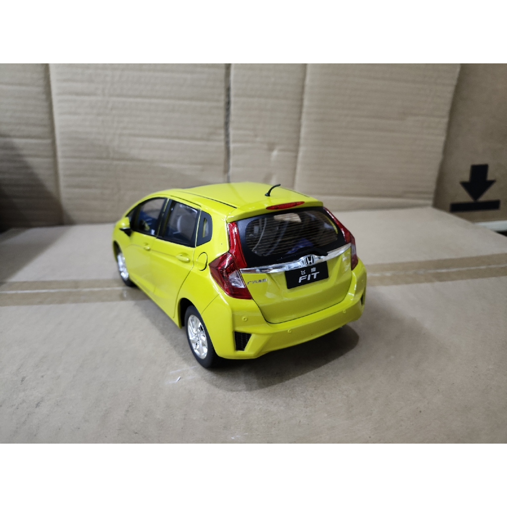 1/18 Original Factory Out of Print Guangauto Honda Third Generation Fit fti Car Model Non-Degated, O