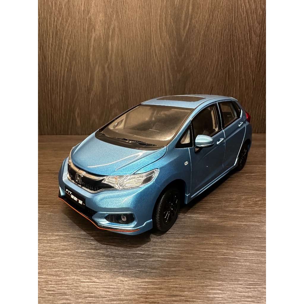 Honda Fit Third Generation GK5 Alloy Model 1: 18