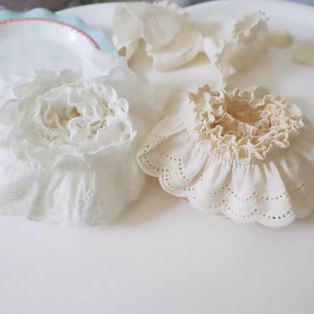 1Yard สีขาว Beige ตาไก่ Ruffle ลูกไม้ Trim ,5.5 ซม.กว้าง Frilled Edge Applique สําหรับเสื้อผ้าตกแต่ง