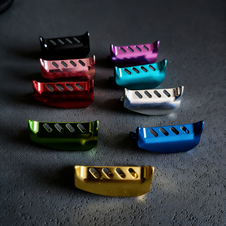 พวงมาลัยปรับแต่งจากโลหะ น้ำหนักเบาสำหรับควบคุมได้ง่าย รองรับหลายรุ่นเช่น 3.5th Gen, 4th Gen และ Mode