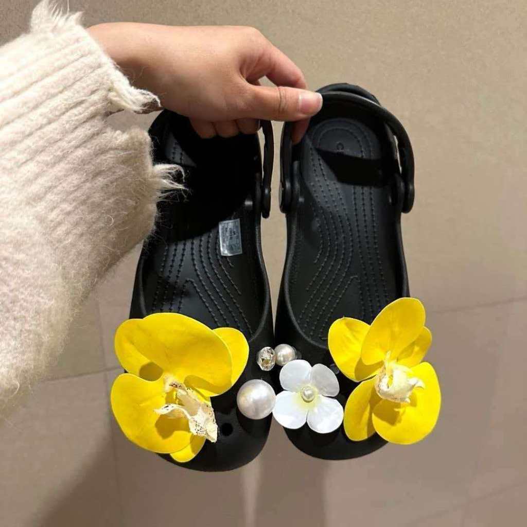 พวงมาลัยตัวเต่าแต้วปีกยุงพร้อมไข่มุกสำหรับตกแต่งรองเท้า Clogs/Hole Shoes และรองเท้าคลอด