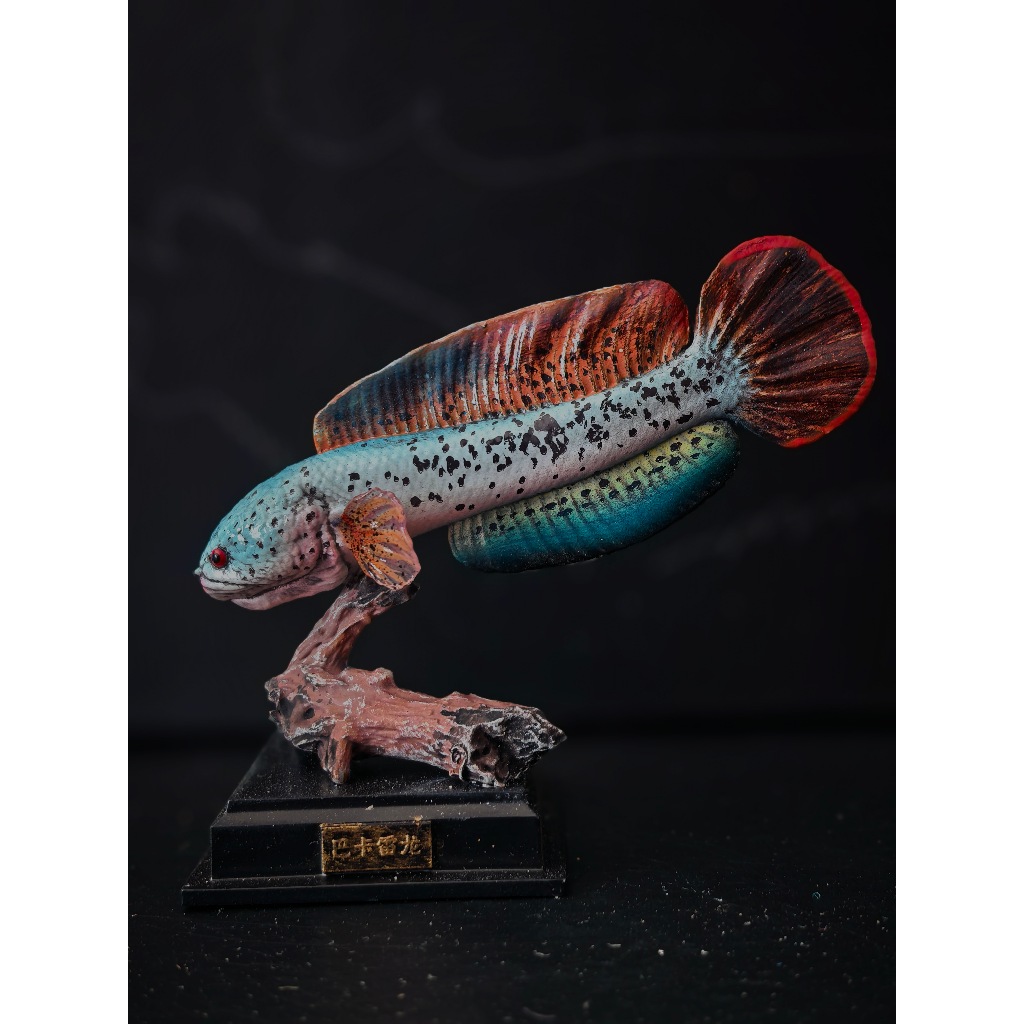 Three-in-One สร้างปลารูปรูปรูปอินเทรนด์เล่นของแท้พร้อมสต็อก Betta Brontosaurus