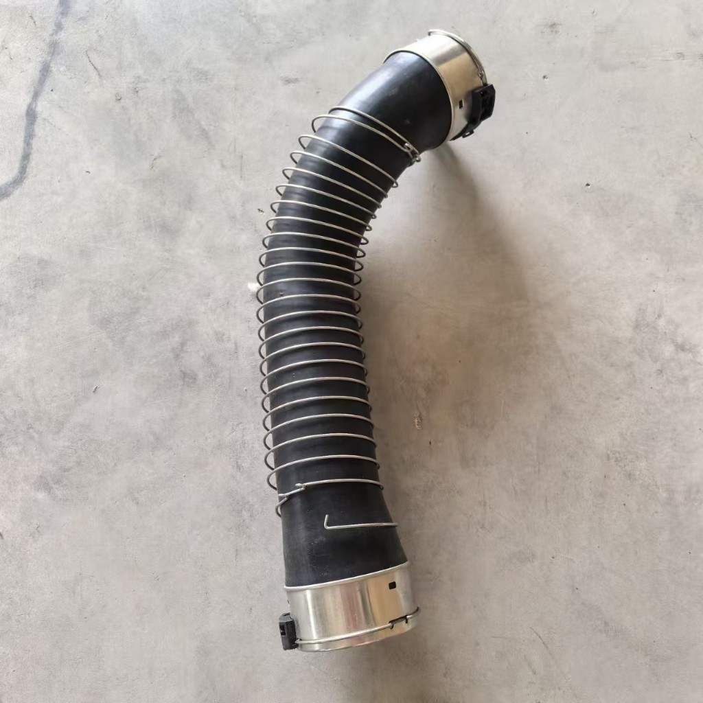 รถ Turbo Extra Tube 14463-3XN8B เหมาะสําหรับ Nissan EPDM