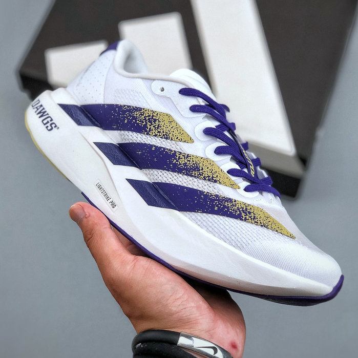 รองเท้าวิ่งลำลองน้ำหนักเบาพิเศษระบายอากาศ Evo SL 72 JQ4578