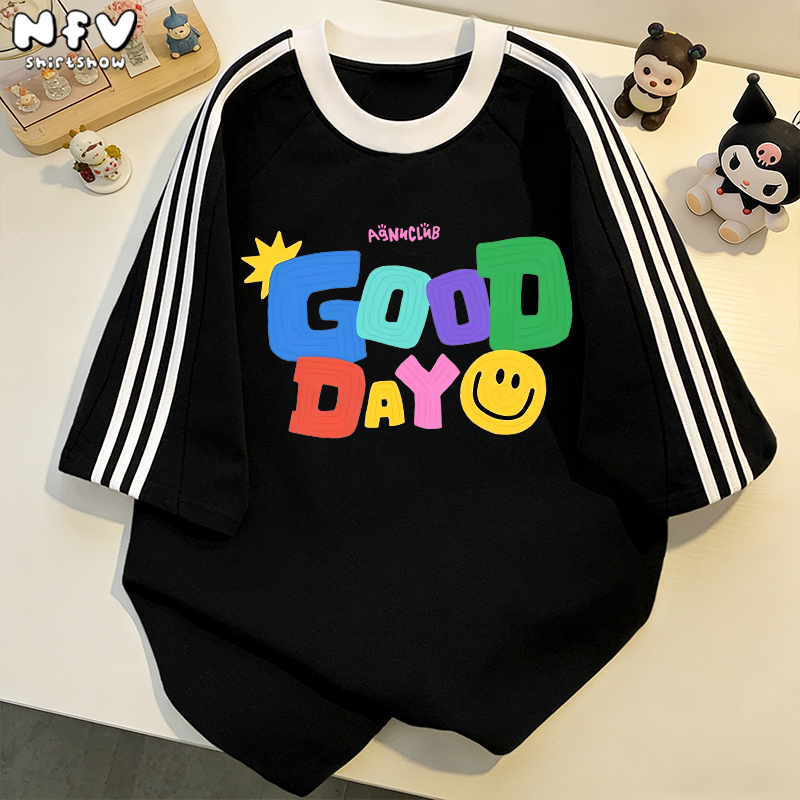 NFV เสื้อยืดคอกลมแขนสั้น🍒แฟชั่นสไตล์เกาหลี oversize ผ้านิ่ม ใส่สบาย สาวอวบ ลายตัวอักษรหลากสี 100% Cotton t-shirt YG398