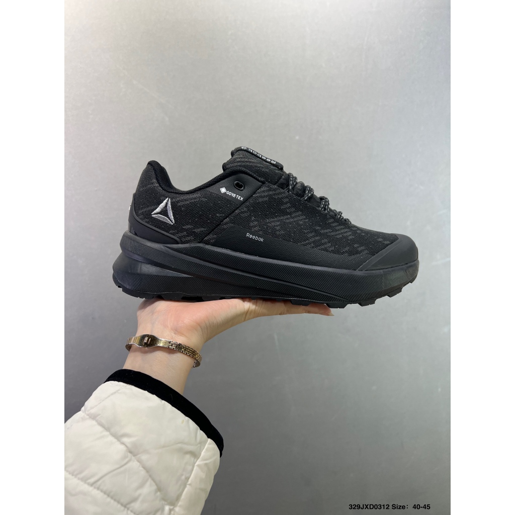 รองเท้าลําลอง Reebok Nano Gym