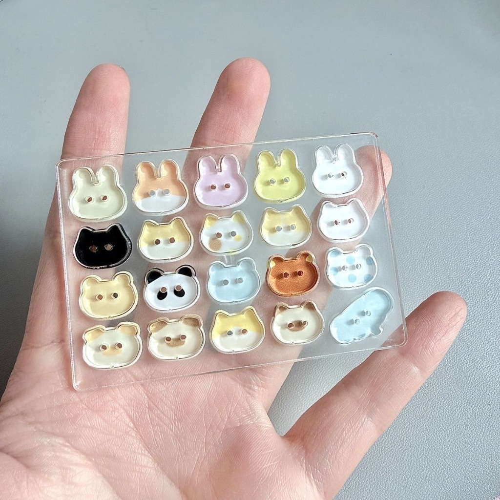 ปุ่มสัตว์การ์ตูน DIY เสื้อผ้าเด็กคู่มือวัสดุตกแต่ง