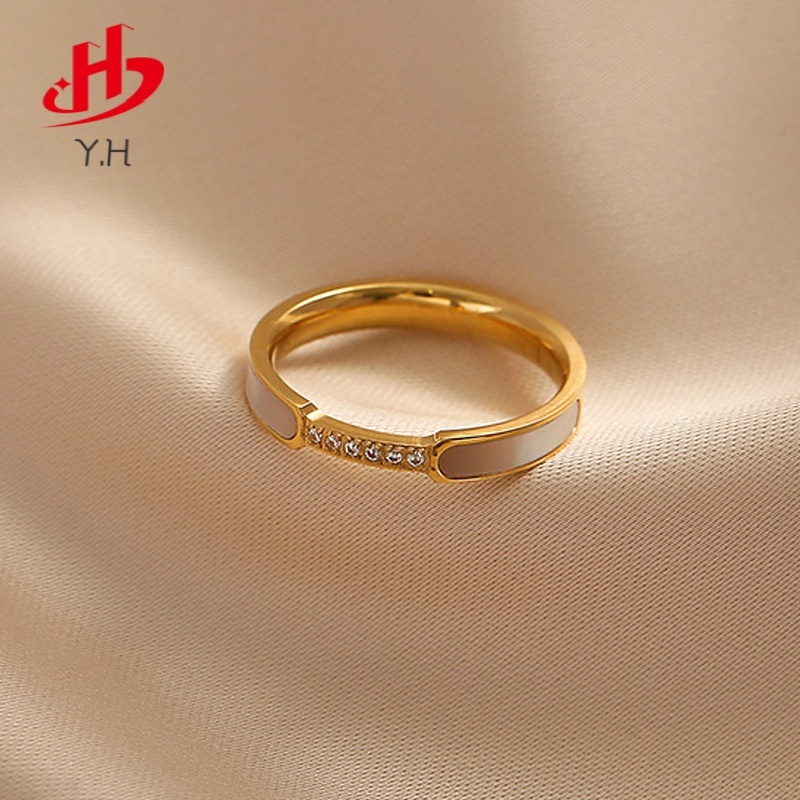 ⭐Y.H⭐ 316L เพชร เปลือกหอย สีทอง 18K แหวนสแตนเลส