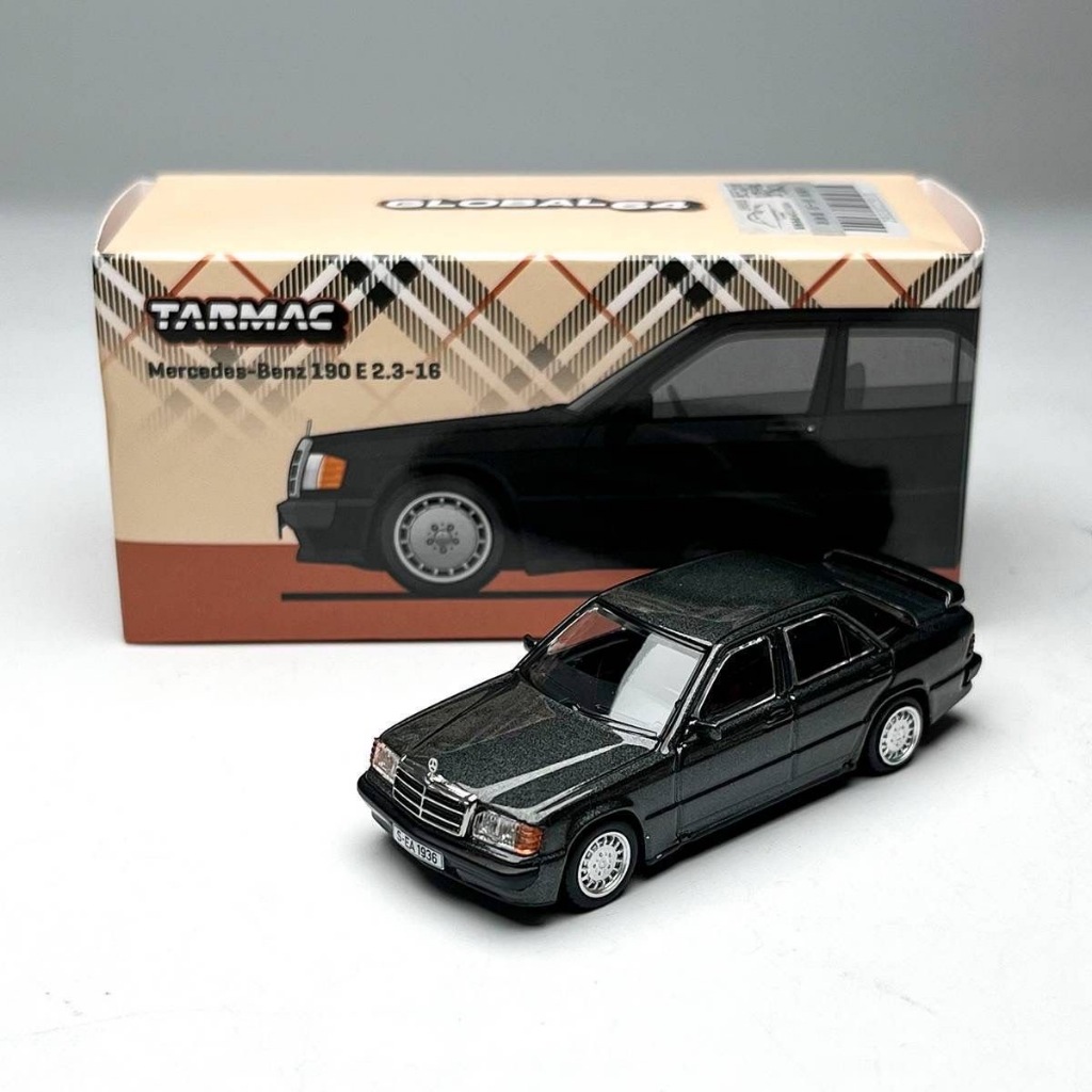Tarmac Works TW 1: 64 Mercedes-Benz 190E สีฟ้าสีดํารุ่นรถคอลเลกชันเครื่องประดับ