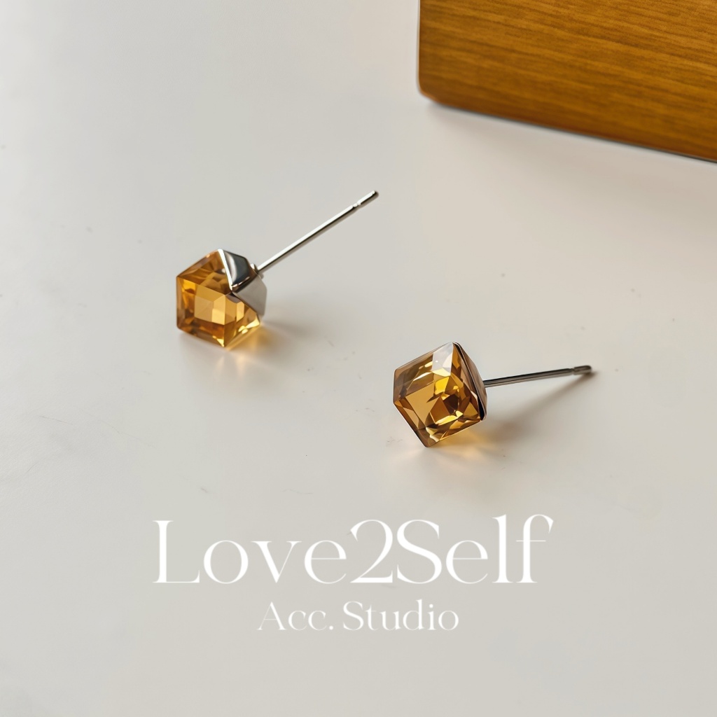 Love2Self E338 Hypoallergenic Tea Brown Square Sugar Stud ต่างหูสําหรับผู้หญิง Minimalist เงิน 925 เข็ม