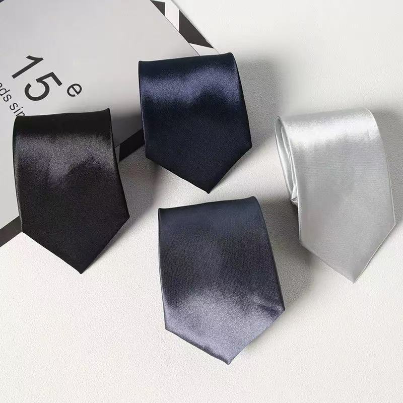 เนคไทสีทึบ 8 ซม. สําหรับผู้ชายเหมาะสําหรับงานแต่งงานธุรกิจเพื่อนเจ้าบ่าว Handmade เน็คไทสีดํา