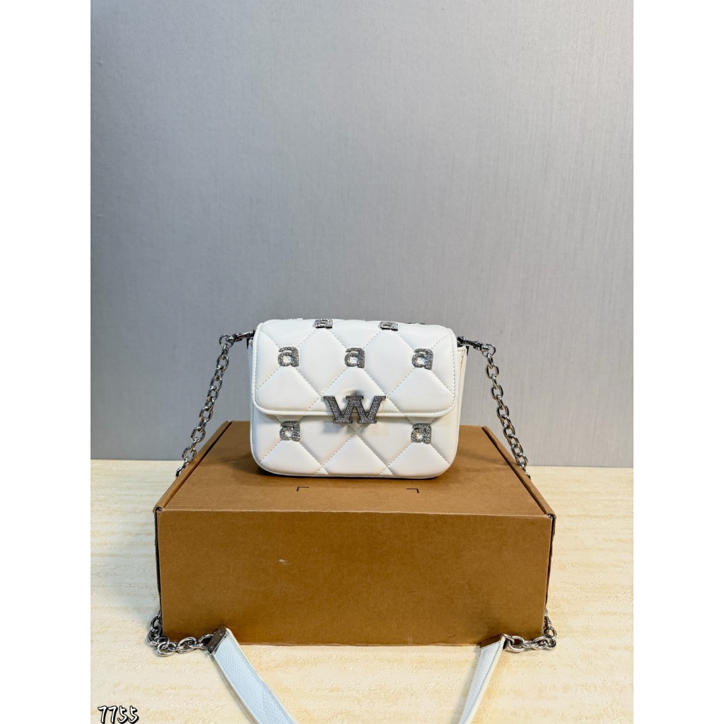 กระเป๋าสะพาย Alexander Wang DAWANG สไตล์คลาสสิกและประณีต ใช้งานได้ทุกฤดูกาล