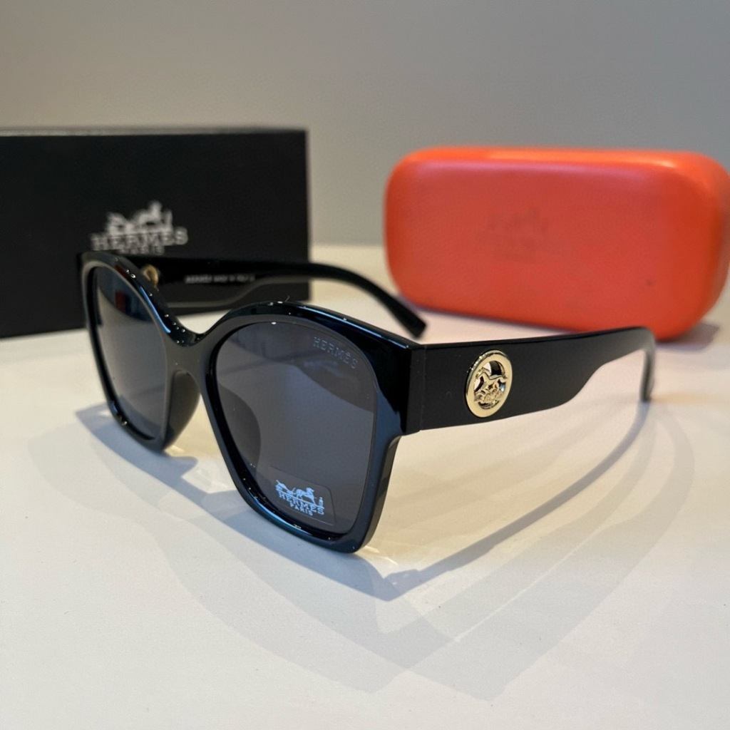 Hermes แว่นกันแดดสไตล์ใหม่เลนส์ทรงรี Ultra-Advanced Customized Travel Driving Must-Have แว่นกันแดด R