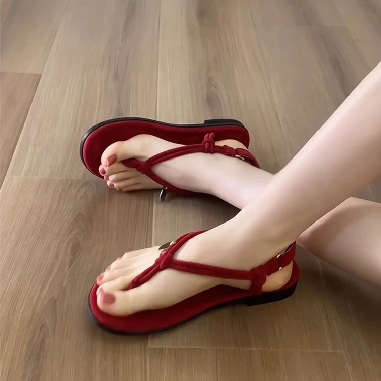 Flip-Flops สไตล์เกาหลี สำหรับชายหาดและสวมใส่ง่าย