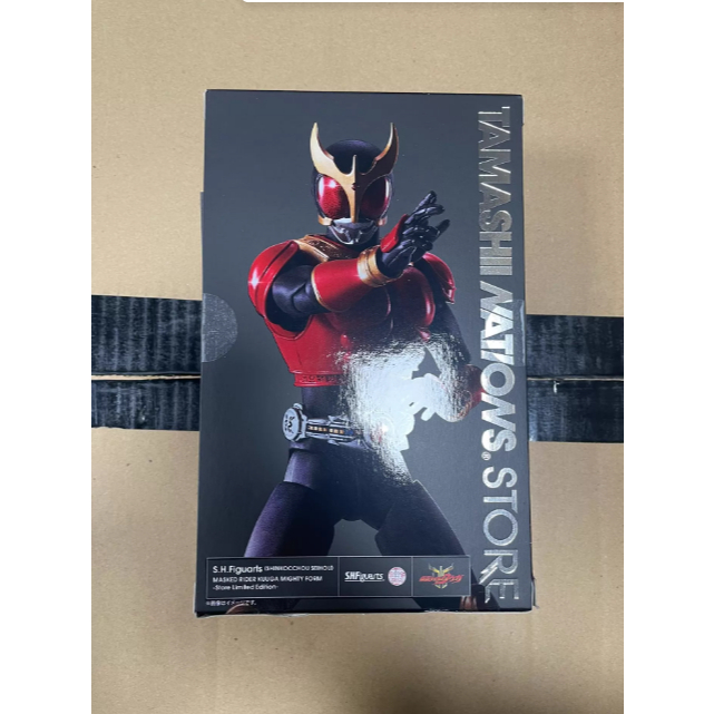 Bandai SHF True Bone แกะสลัก TNT Limited Edition Kamen Rider Kuuga Kuuga All-Form Action Figure