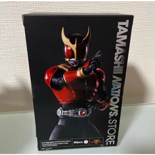 ประติมากรรม True Bone ใหม่ของ Bandai SHF Kuuga TNT Kamen Rider Kuuga Action Figure