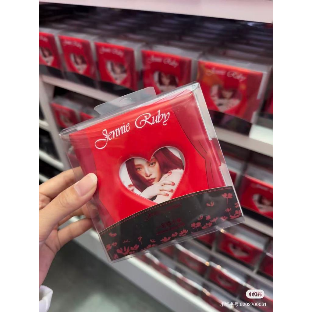อัลบั้มการ์ด Miniso Jennie Ruby