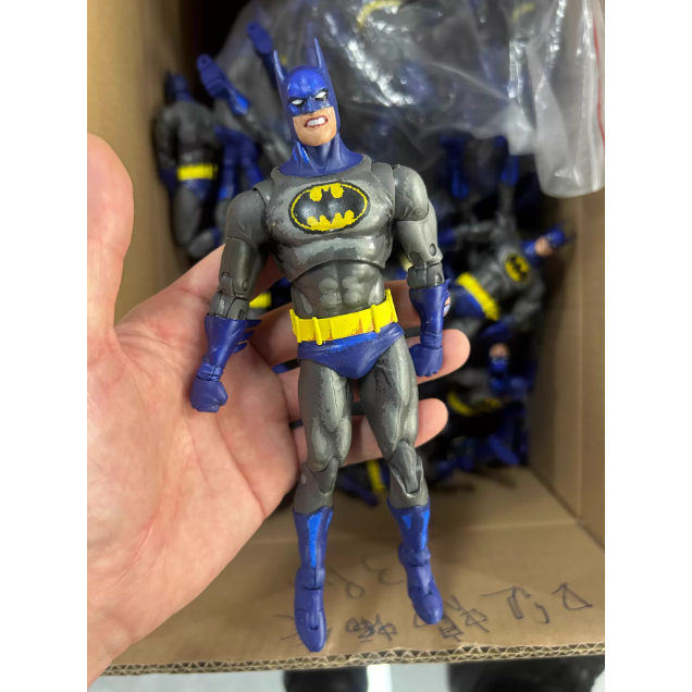 (ไม่มีกล่อง) McFarlane Batman Action Figure