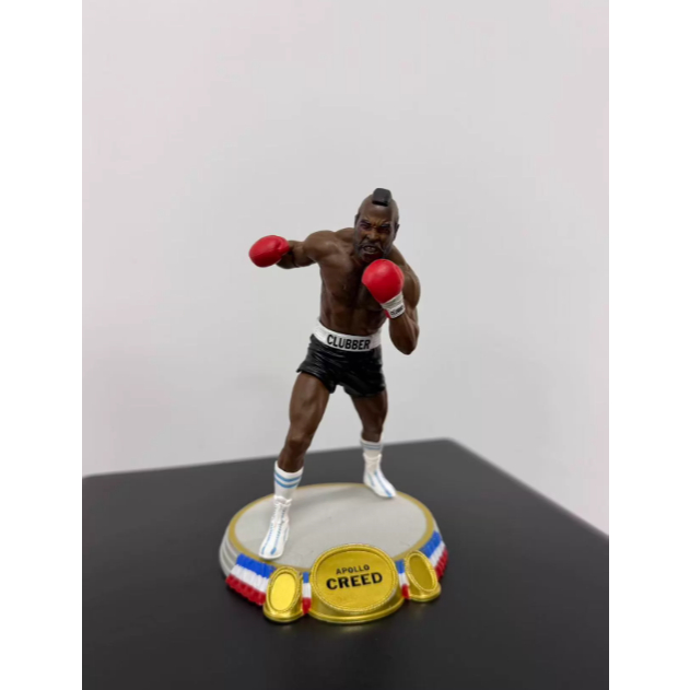 (ไม่มีกล่อง) McFarlane Movie Manias Rocky III Clubber Lang Action Figure