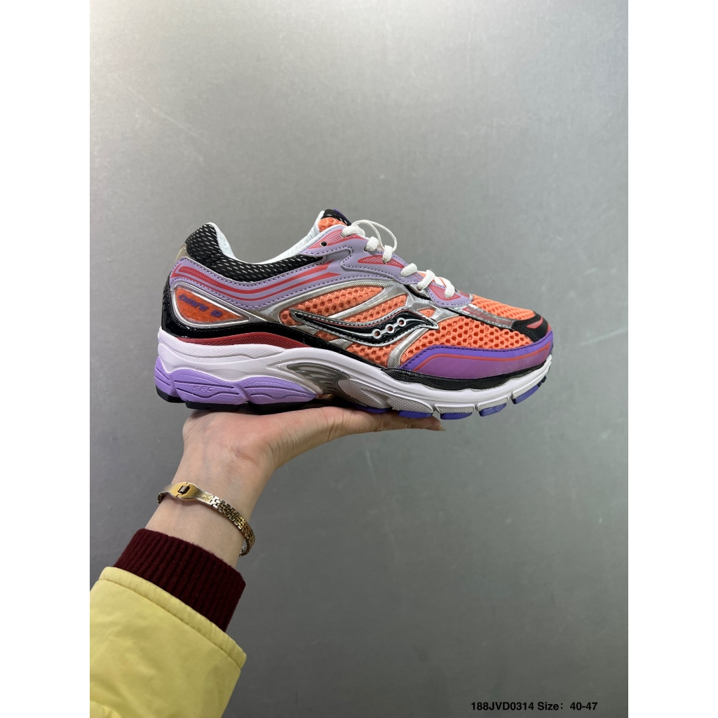 รองเท้าวิ่ง Saucony Pro Grid Omni 9